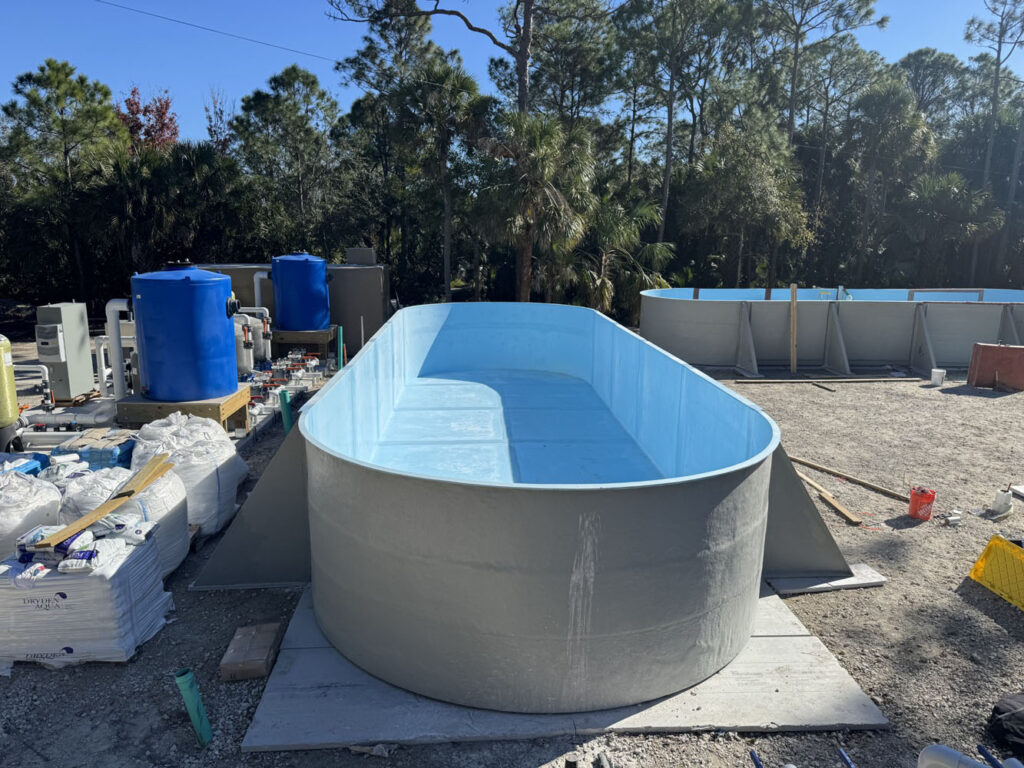 Larva Aquaculture Tanks in Florida